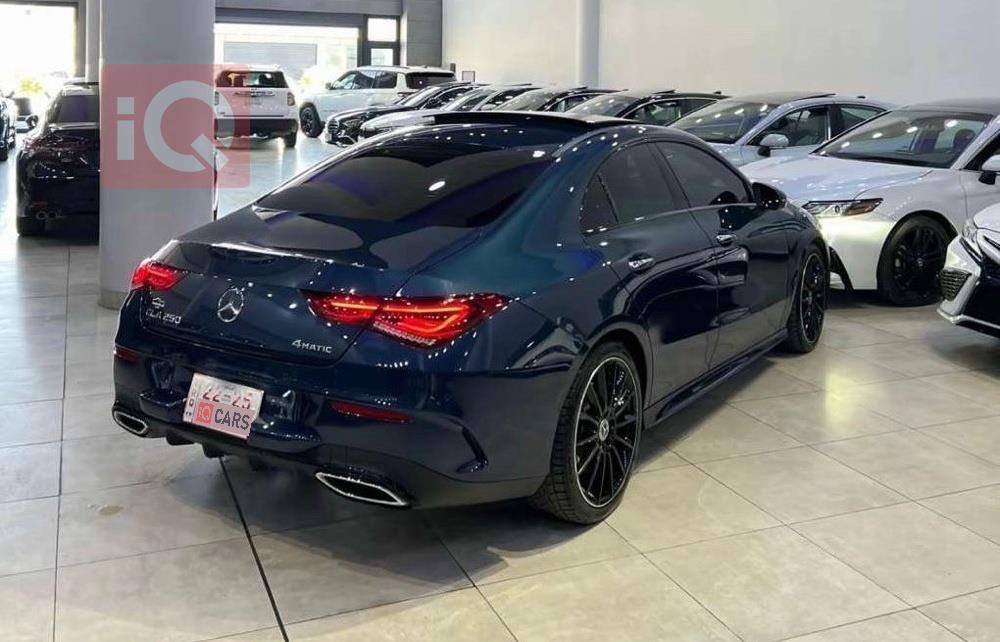 مێرسێدس بێنز CLA